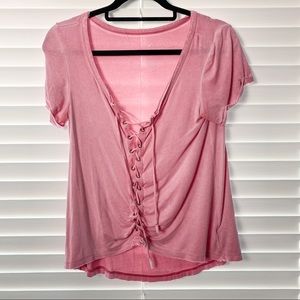 ROSE CRISS CROSS TEE